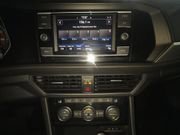 Used 2021 Volkswagen Jetta SE w/ SE Cold Weather Package FWD image 14