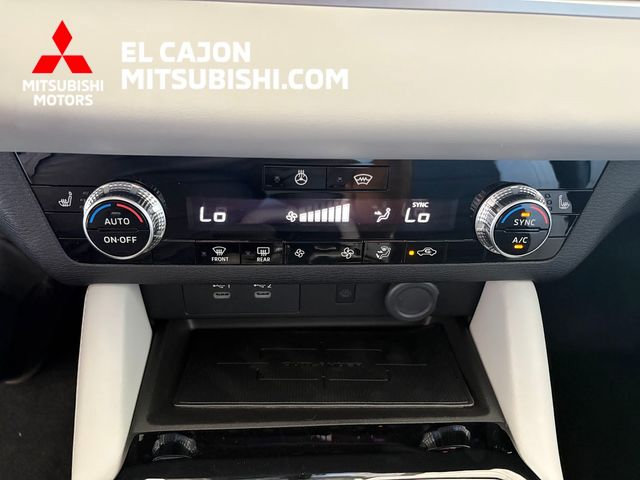New 2026 Mitsubishi Outlander SE AWD/4WD image 18