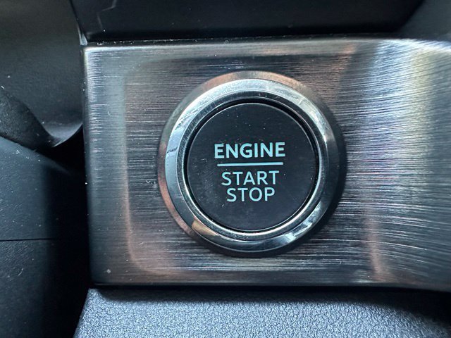 Used 2025 Ford F250 Lariat w/ Lariat Ultimate Package AWD/4WD image 17