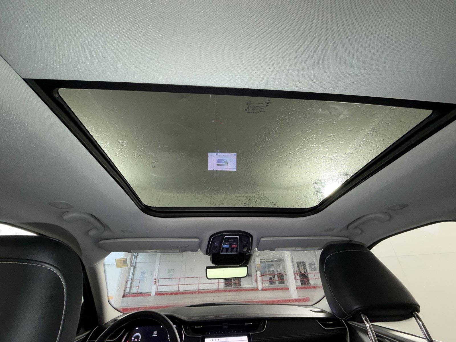 Used 2023 Jeep Grand Cherokee L Limited w/ Luxury Tech Group II image 20