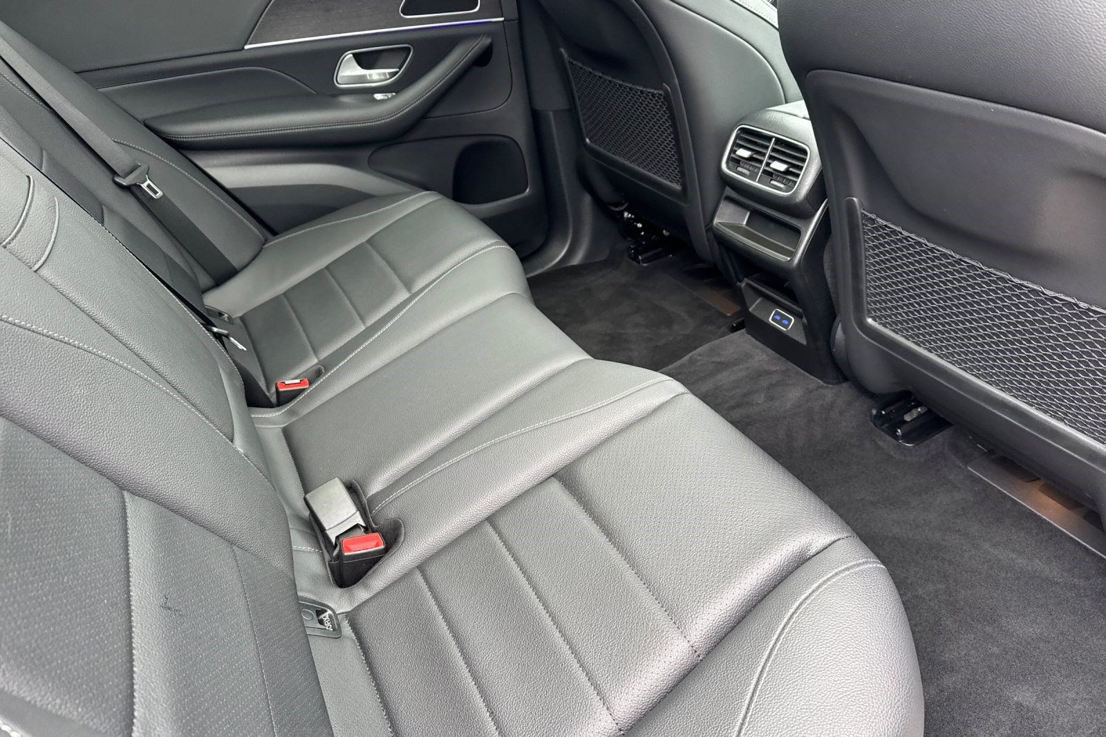 Certified 2025 Mercedes-Benz GLE 450e 4MATIC image 34