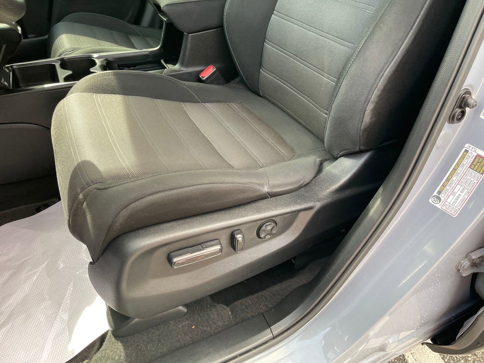 Used 2021 Honda CR-V EX image 14