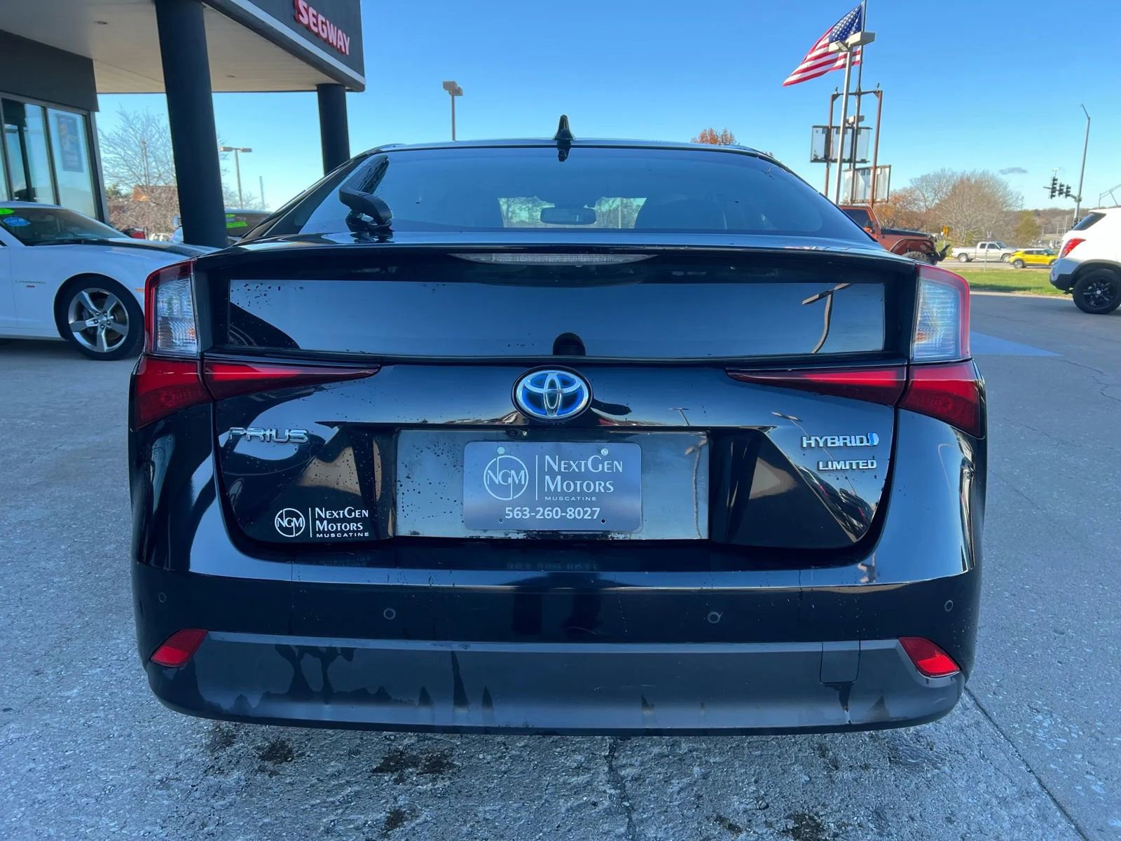 Used 2019 Toyota Prius Limited image 7