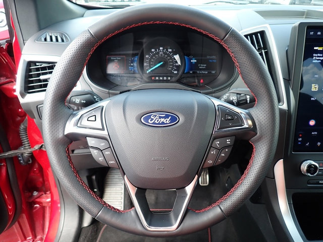 Certified 2024 Ford Edge ST-Line AWD/4WD image 24