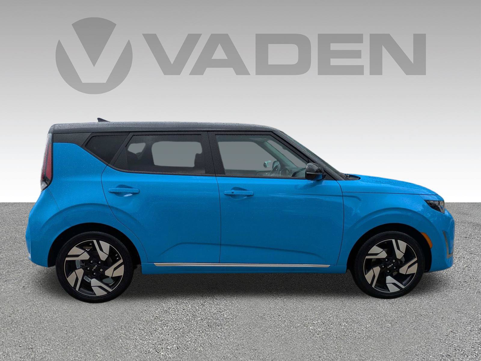 Used 2024 Kia Soul GT-Line FWD image 24