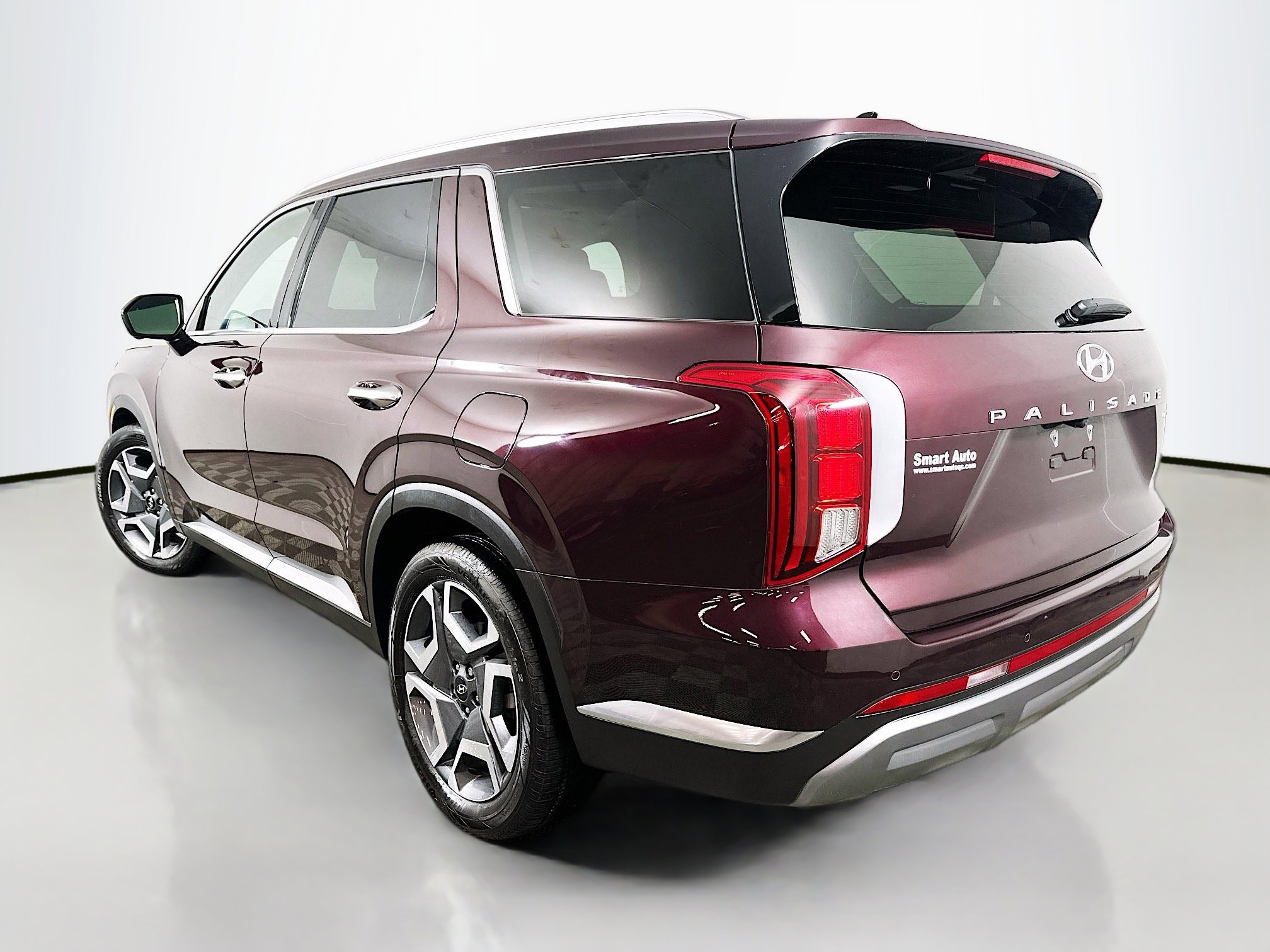 Used 2024 Hyundai Palisade Limited image 5