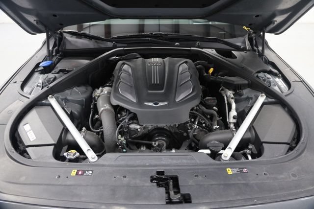 Used 2021 Genesis G90 3.3T Premium RWD image 6
