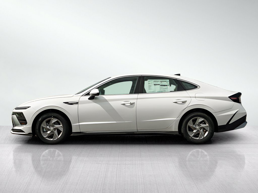 New 2026 Hyundai Sonata SE FWD image 4