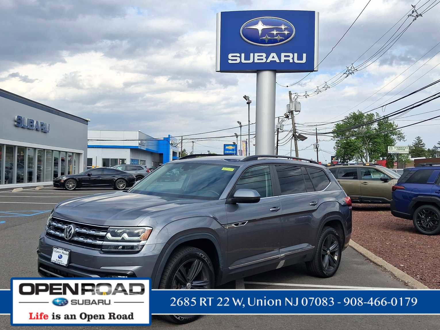 Used 2020 Volkswagen Atlas SE w/ Panoramic Sunroof Package AWD/4WD image 2