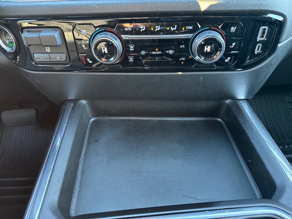 Used 2024 Chevrolet Silverado 3500 LTZ w/ LTZ Convenience Package image 20