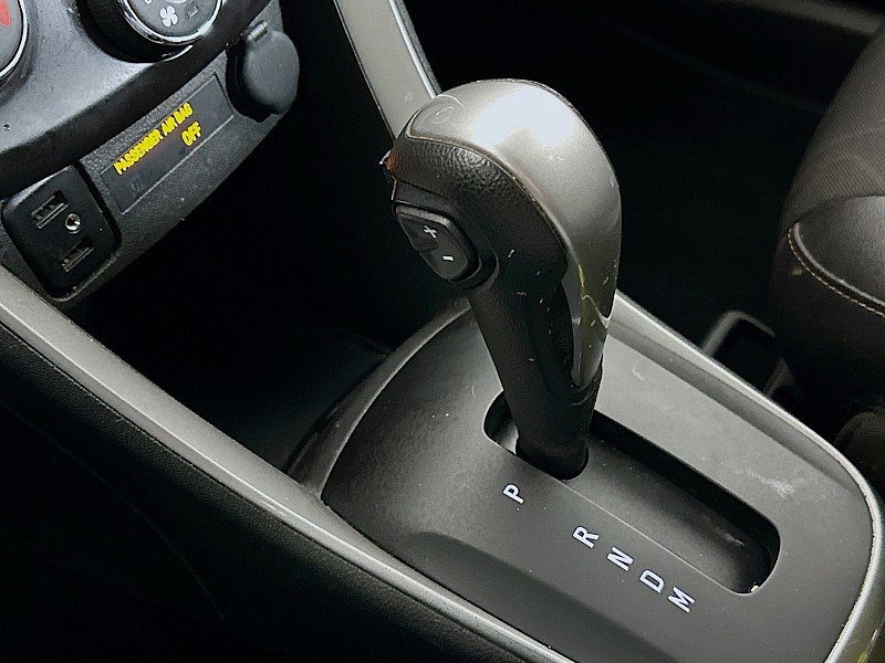 Used 2020 Chevrolet Trax LT w/ LT Convenience Package image 17