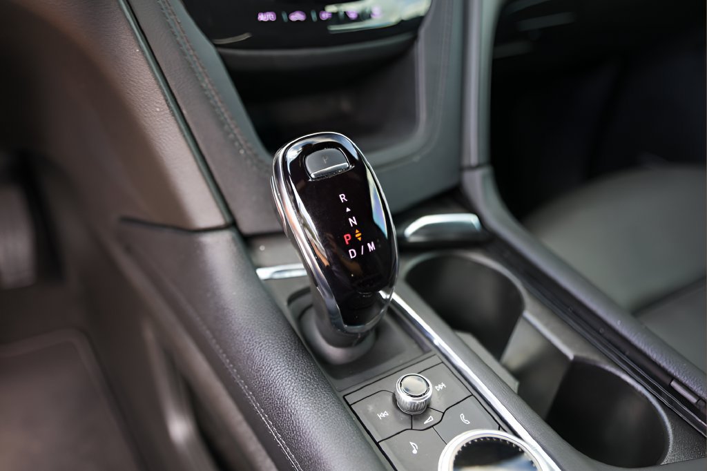 Certified 2024 Cadillac XT5 Luxury FWD image 19