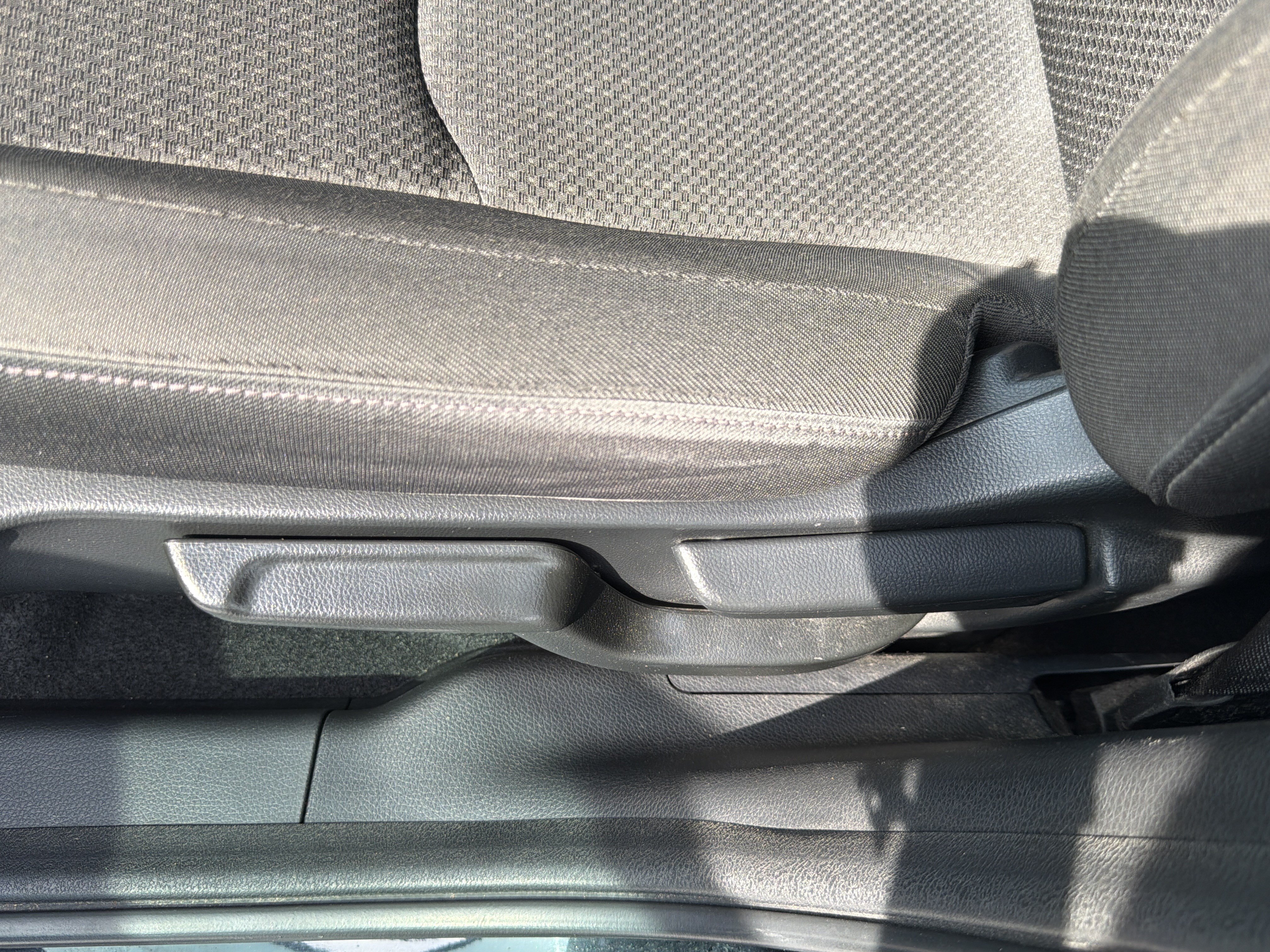 Used 2019 Honda HR-V Sport image 57