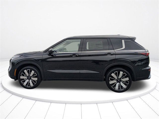 New 2025 Mitsubishi Outlander SEL image 6
