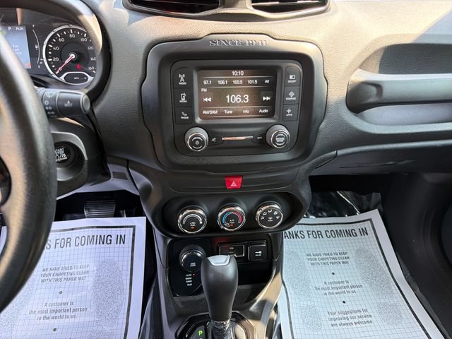 Used 2017 Jeep Renegade Altitude AWD/4WD image 19