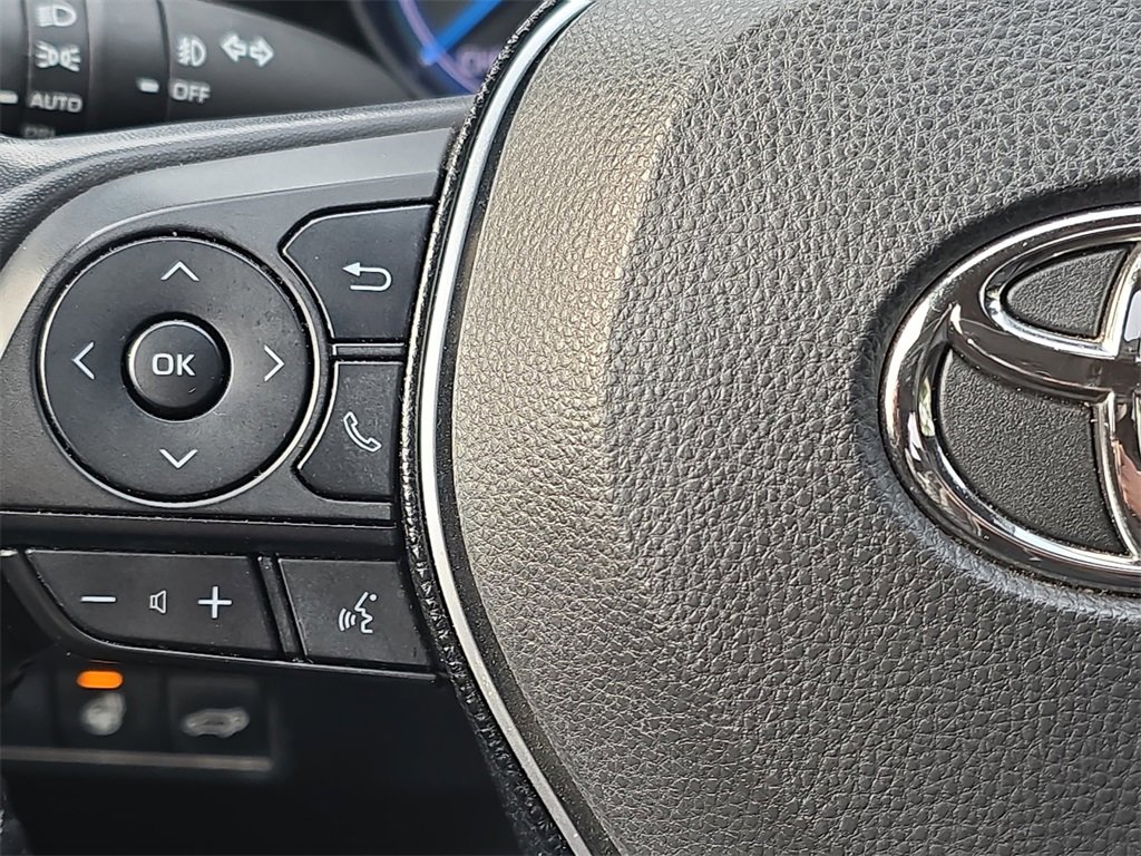 Used 2019 Toyota RAV4 XSE image 21