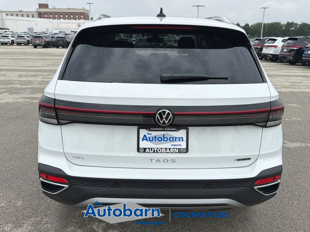 New 2026 Volkswagen Taos SEL AWD/4WD image 5