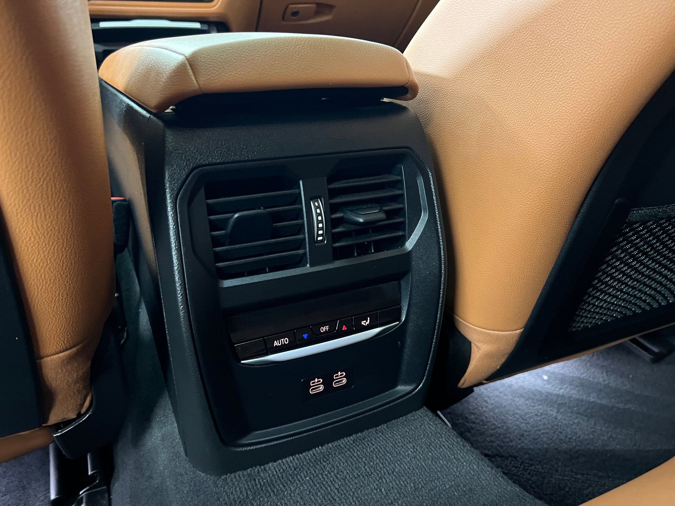 Certified 2023 BMW i4 eDrive35 w/ Premium Package image 35