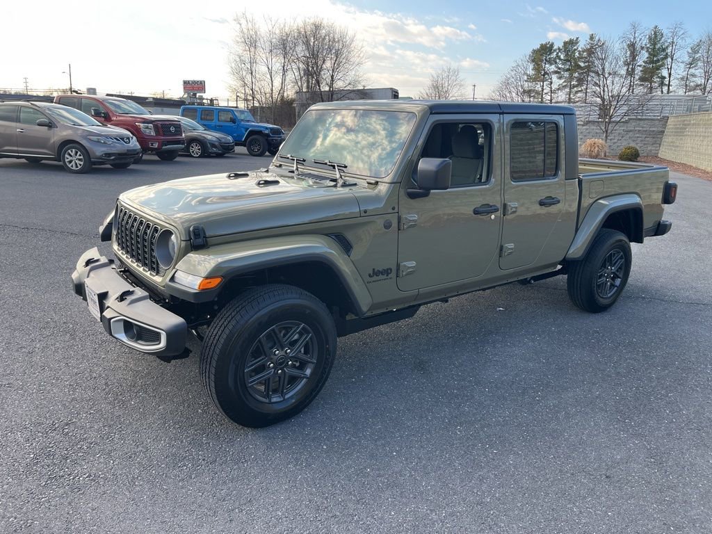 New 2026 Jeep Gladiator Sport image 5