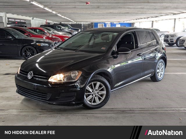 Used 2017 Volkswagen Golf S FWD image 1