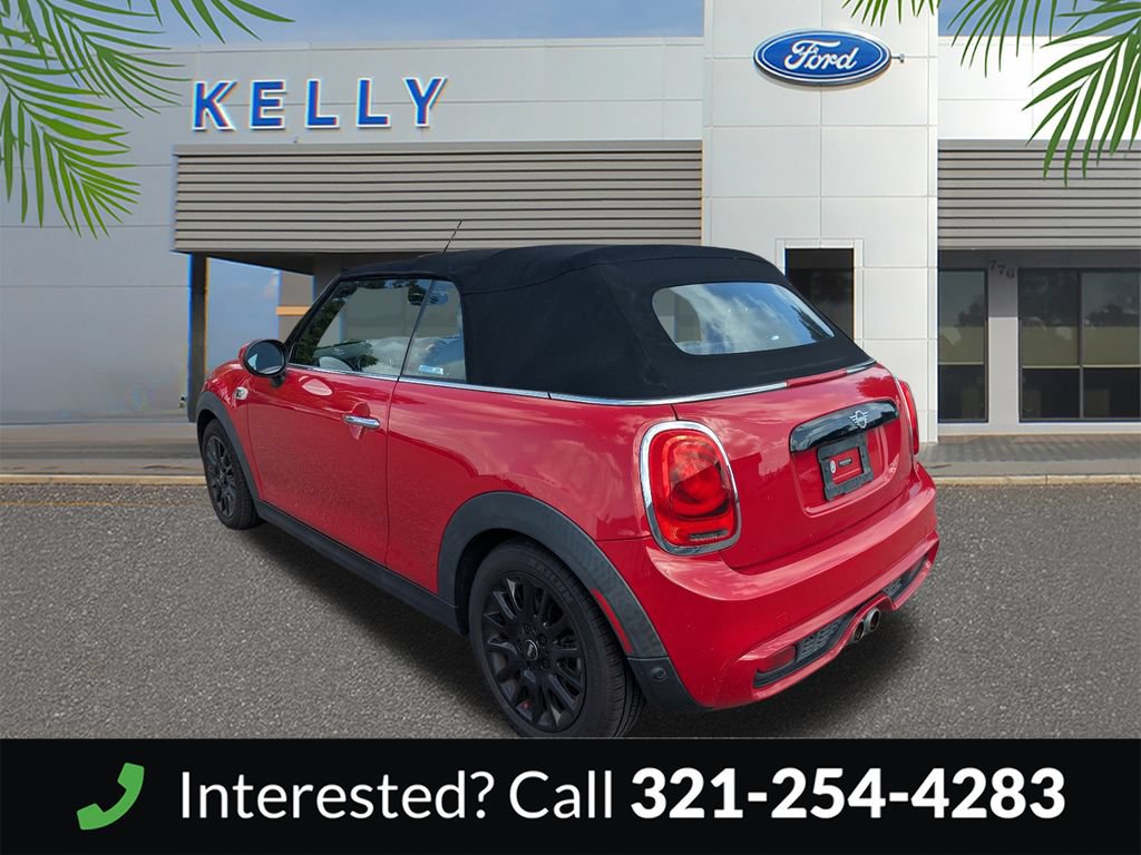 Used 2019 MINI Cooper S w/ Signature Upholstery Package FWD image 8