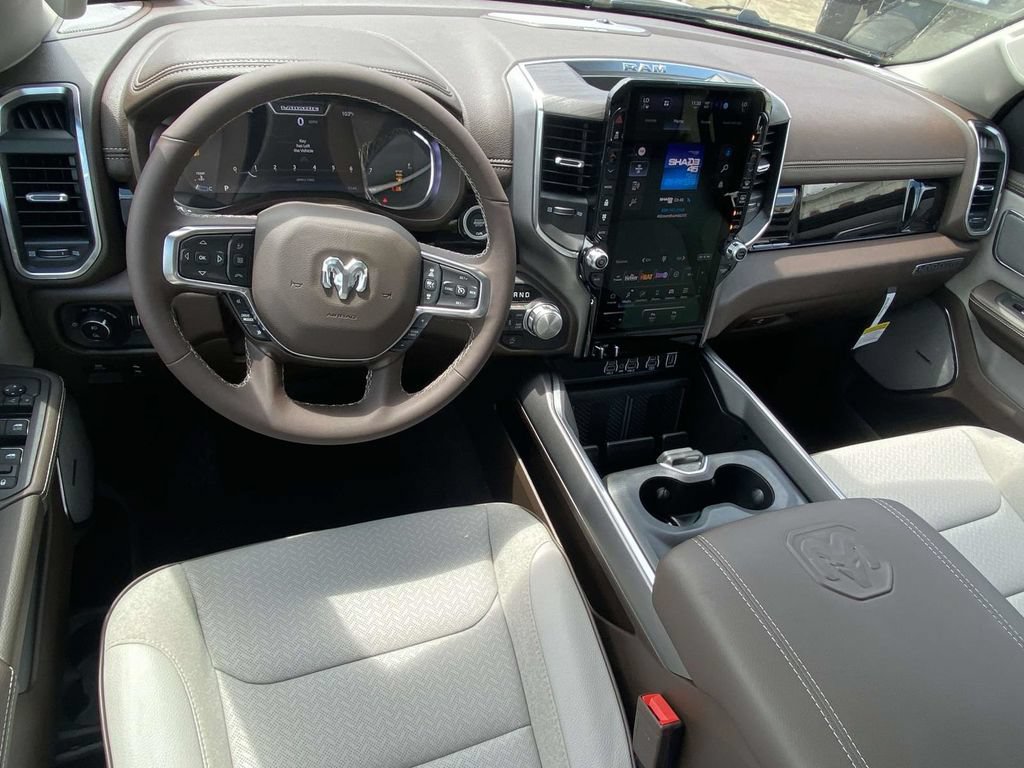 New 2026 RAM 1500 Laramie AWD/4WD image 11