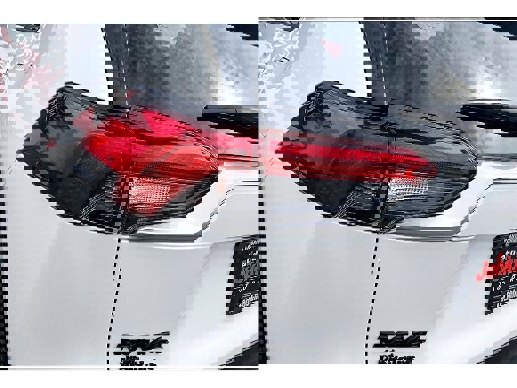 Used 2020 Toyota RAV4 XSE image 33