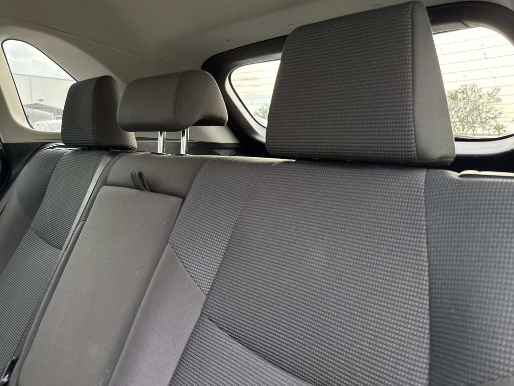 Used 2023 Toyota RAV4 LE FWD image 14
