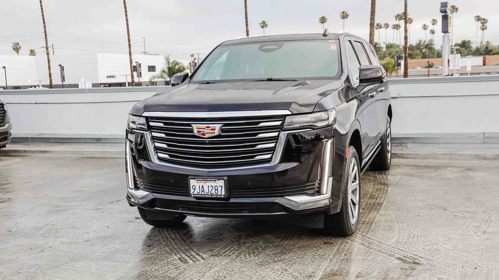 Used 2024 Cadillac Escalade ESV Premium Luxury Platinum AWD/4WD image 4