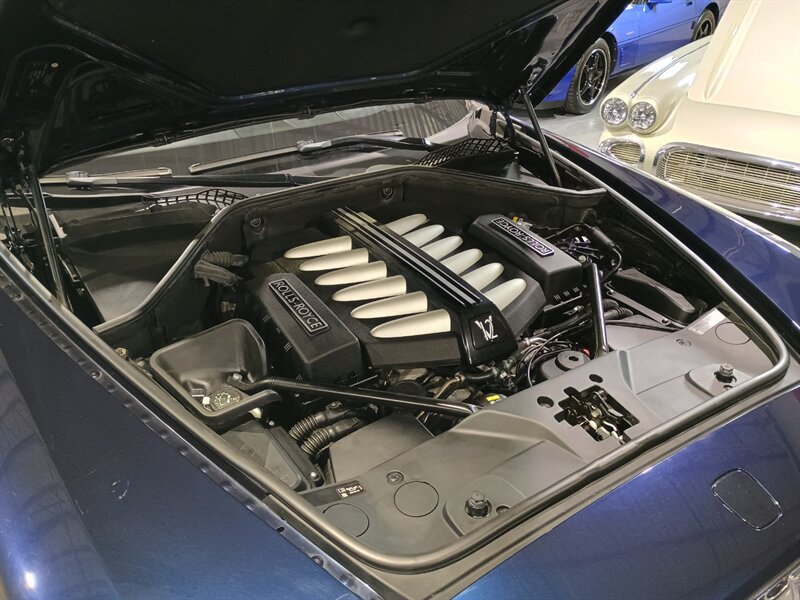 Used 2016 Rolls-Royce Dawn RWD image 41