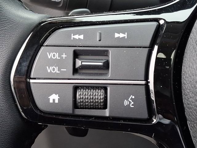 Certified 2023 Honda Pilot Touring image 23