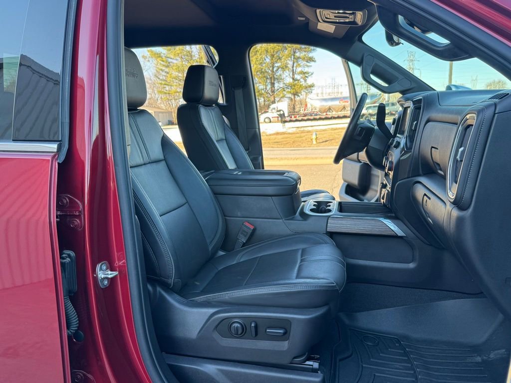 Used 2020 Chevrolet Silverado 2500 High Country w/ Technology Package image 46