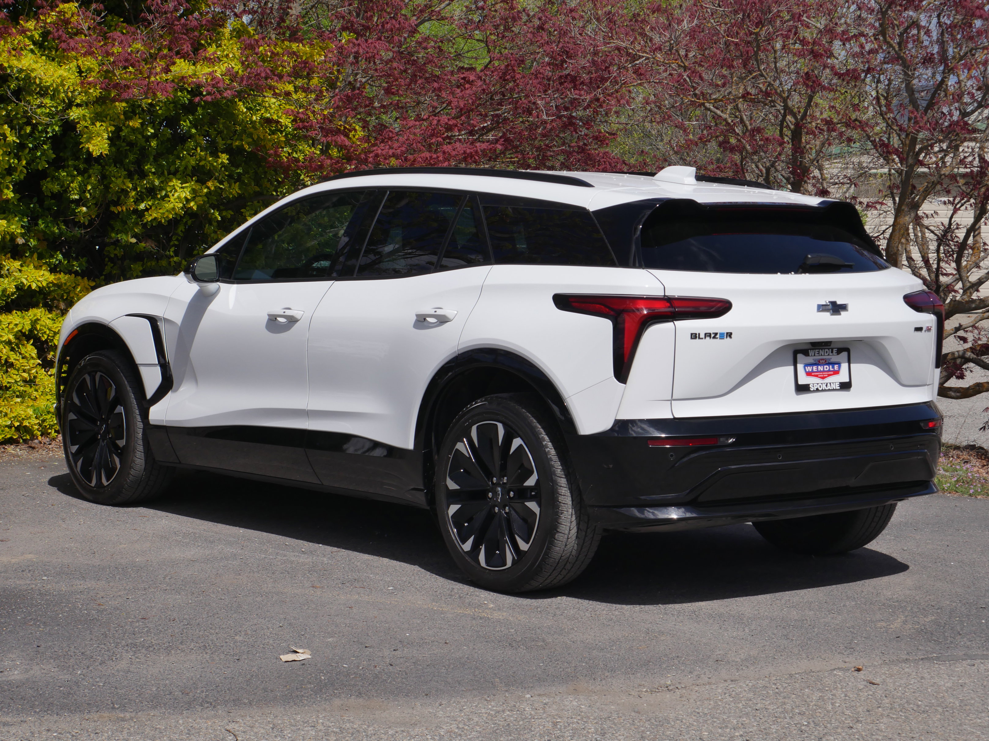 Used 2024 Chevrolet Blazer EV RS AWD/4WD image 14