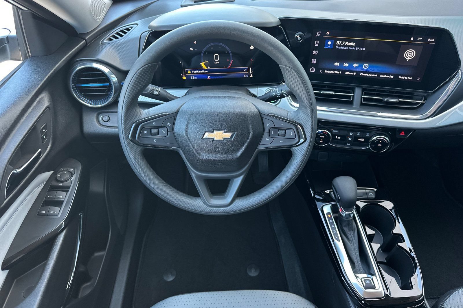 New 2026 Chevrolet Trax LT FWD image 14
