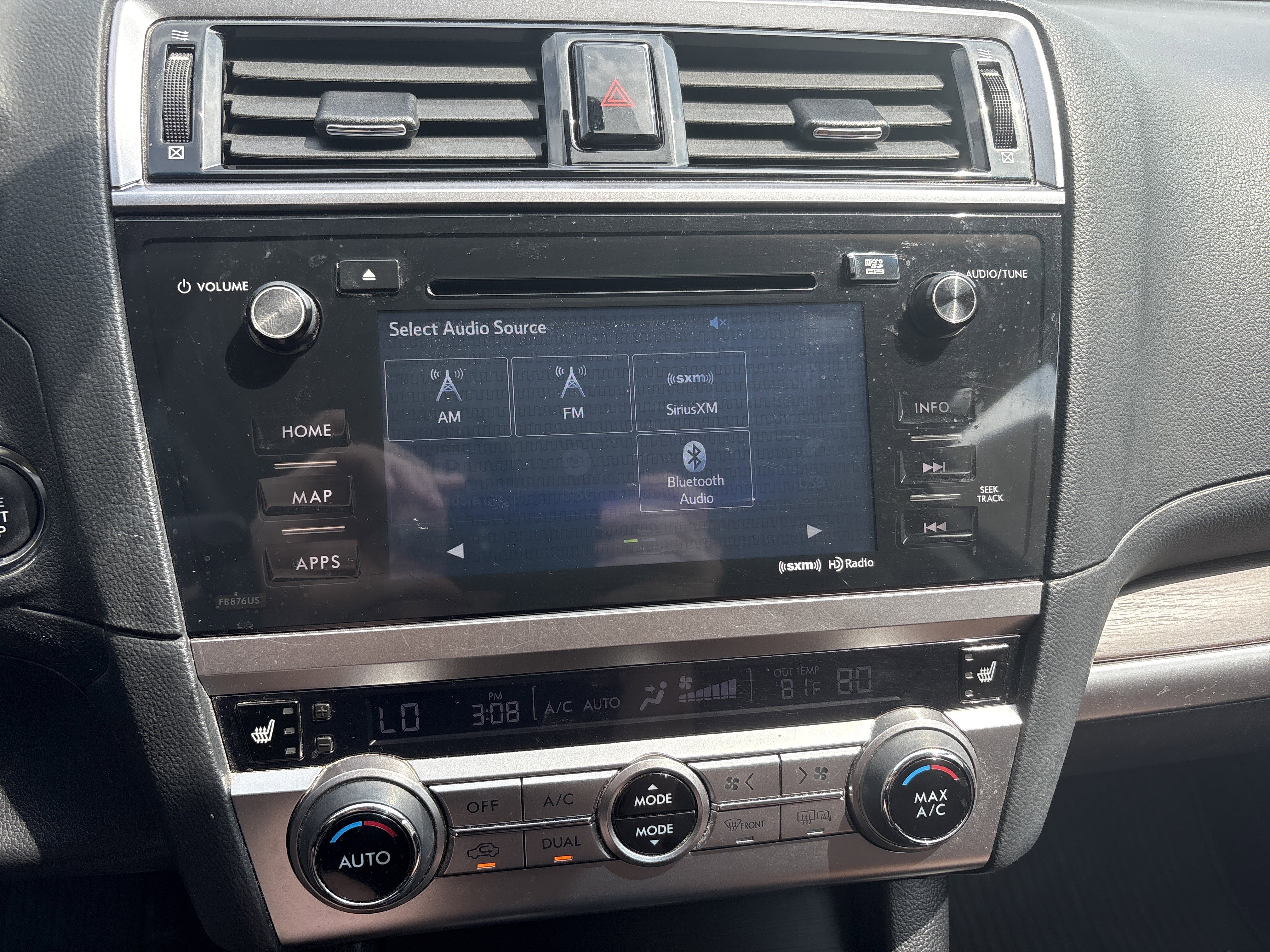 Used 2017 Subaru Outback 2.5i Touring AWD/4WD image 23