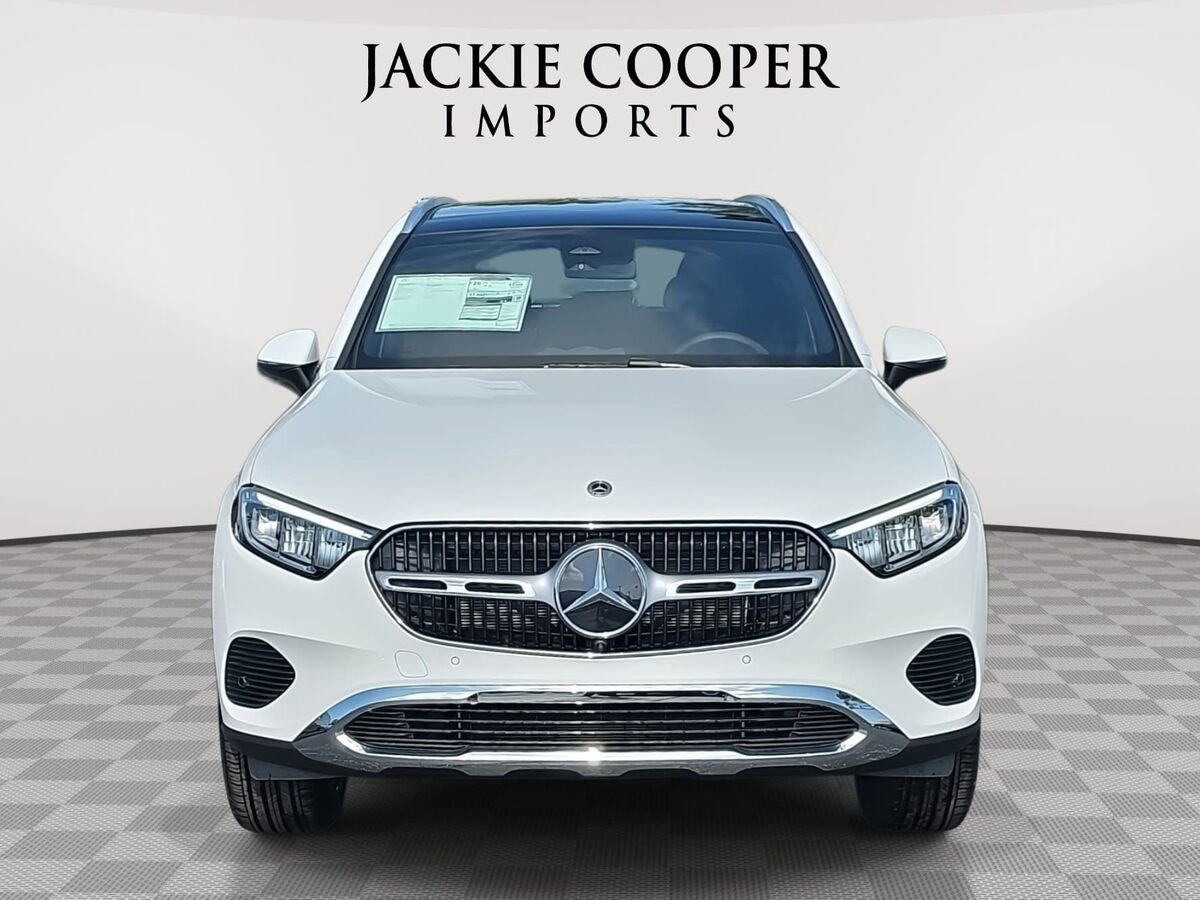 New 2026 Mercedes-Benz GLC 300 4MATIC image 2