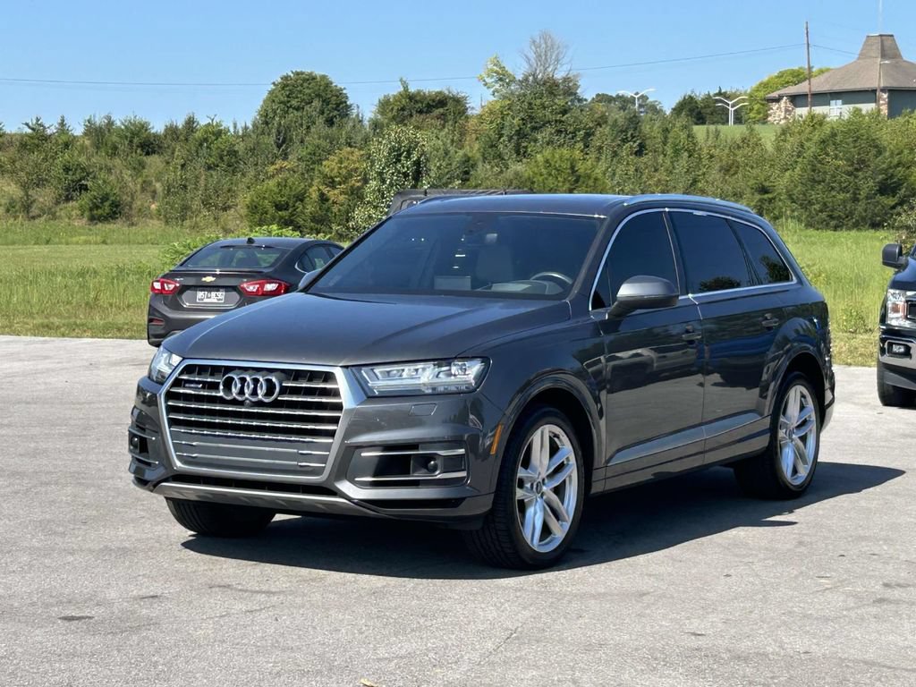 Used 2018 Audi Q7 3.0T Prestige AWD/4WD image 3