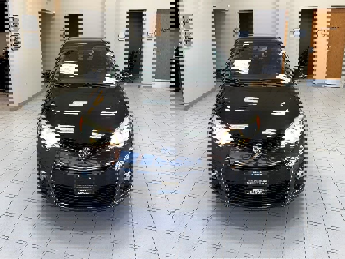 Used 2014 Toyota Corolla S image 55