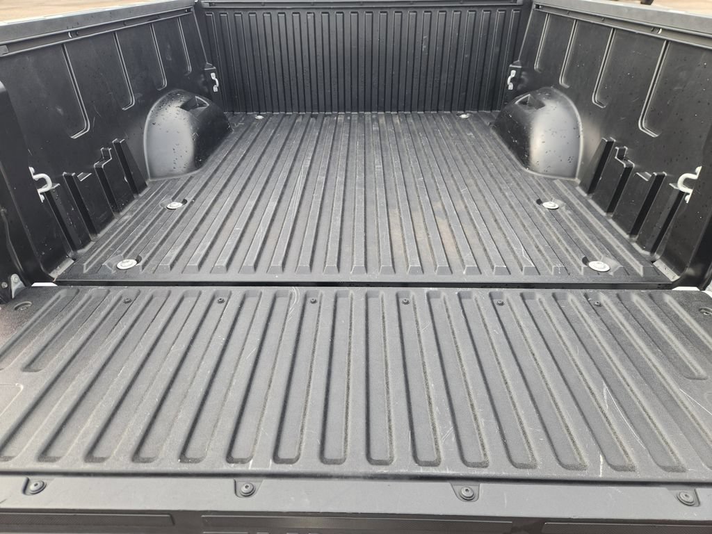 Used 2023 Toyota Tundra SR5 AWD/4WD image 32