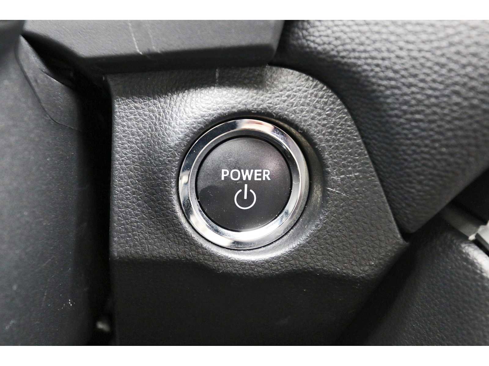 Used 2024 Toyota RAV4 SE image 26