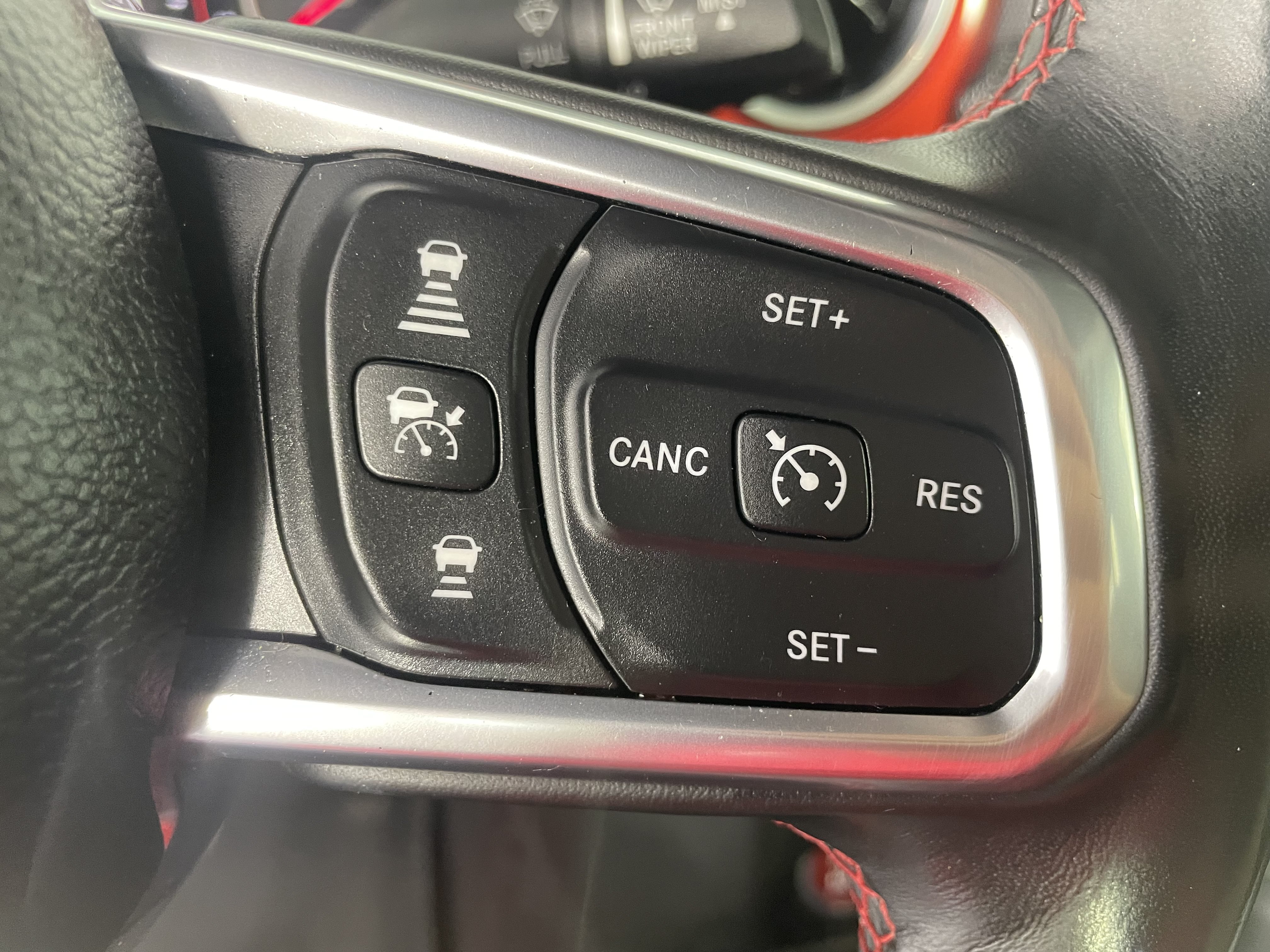 Used 2020 Jeep Gladiator Rubicon AWD/4WD image 14
