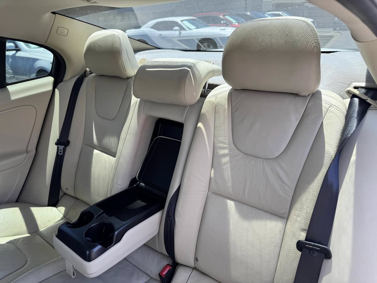 Used 2012 Volvo S60 T5 w/ Climate Pkg FWD image 30
