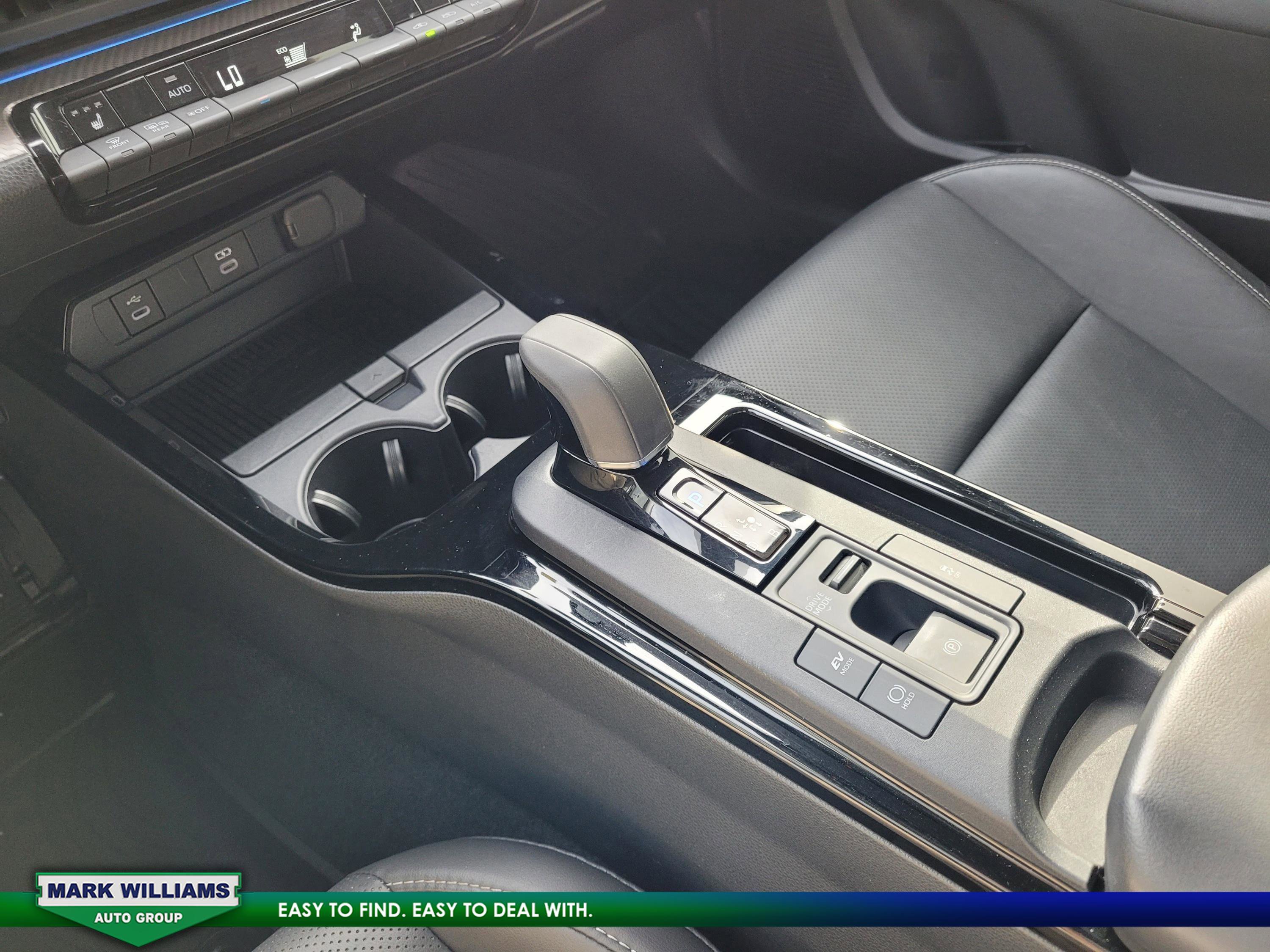 Used 2025 Toyota Prius XLE image 26