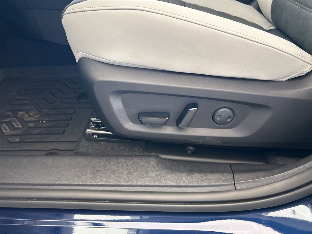 New 2026 Mitsubishi Outlander SE image 45