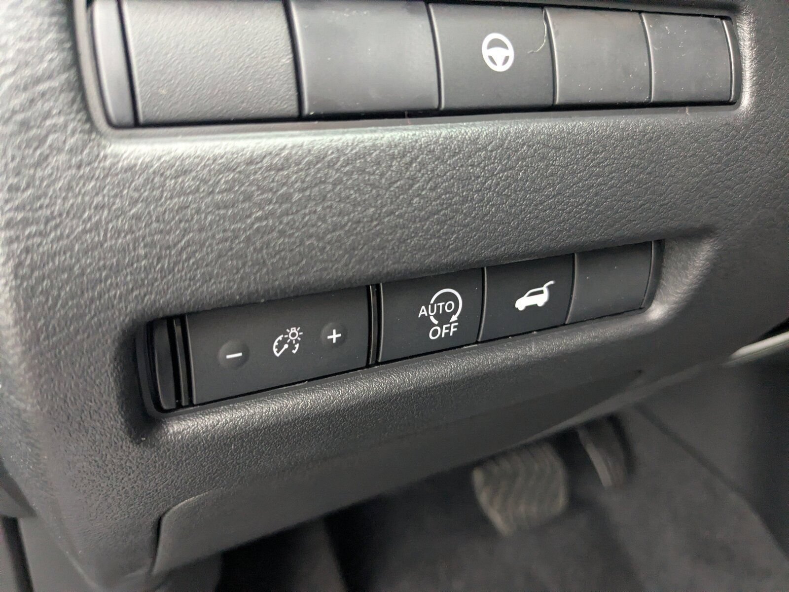 New 2026 Nissan Rogue SV FWD image 16