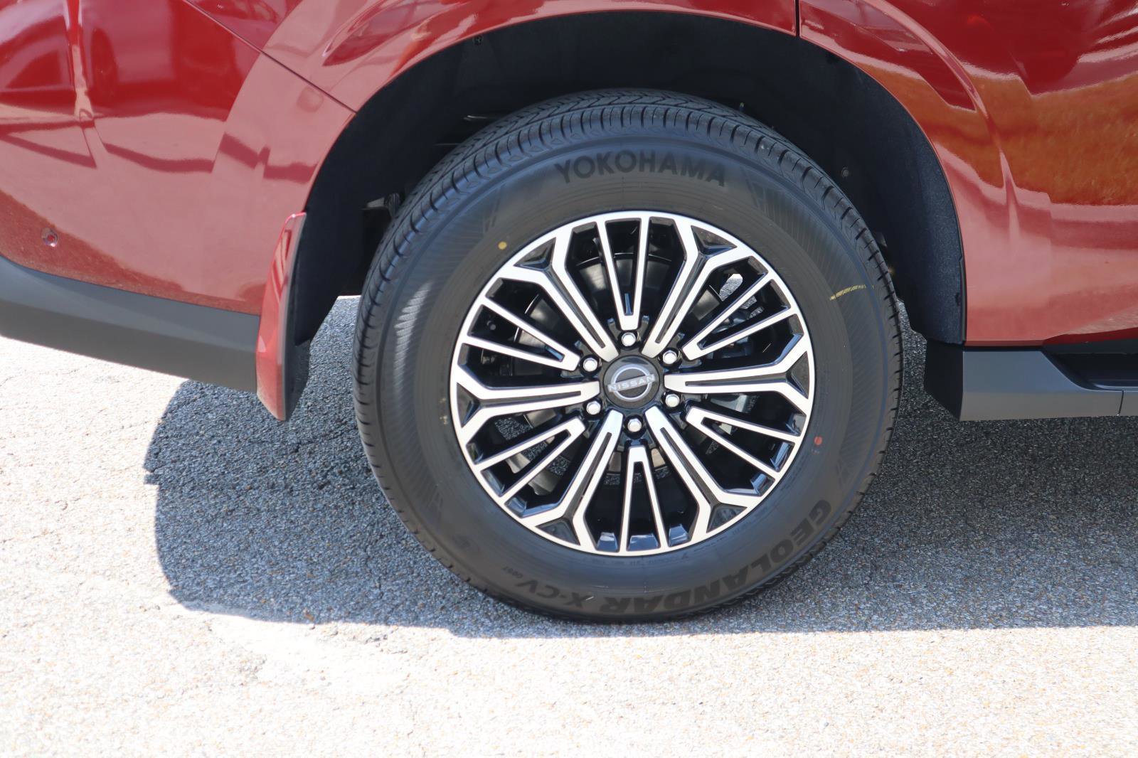 New 2026 Nissan Armada Platinum image 10