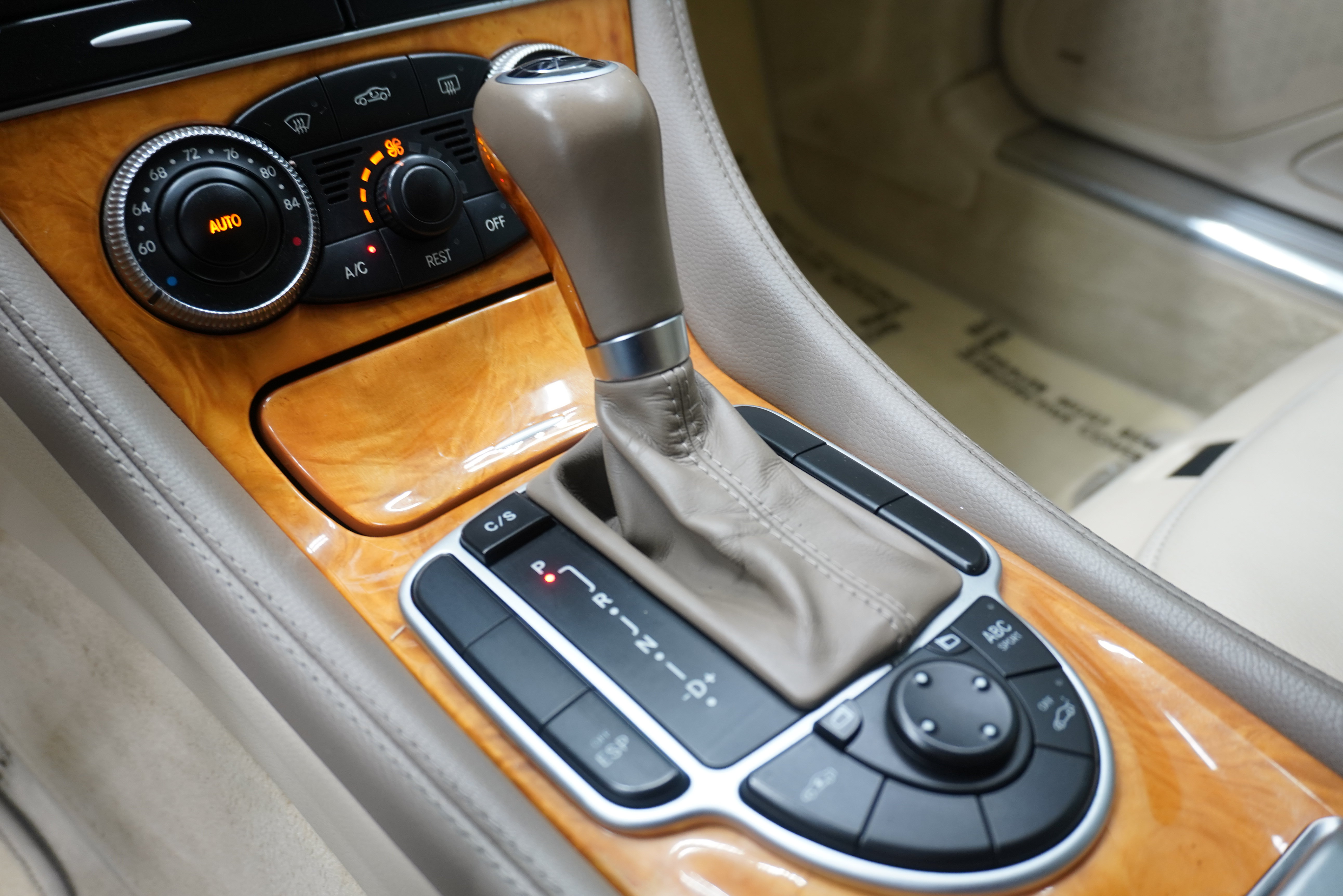 Used 2007 Mercedes-Benz SL 550 image 20