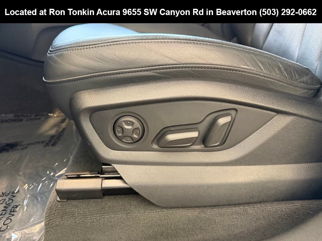 Used 2019 Audi Q7 3.0T Premium w/ Cold Weather Package AWD/4WD image 15