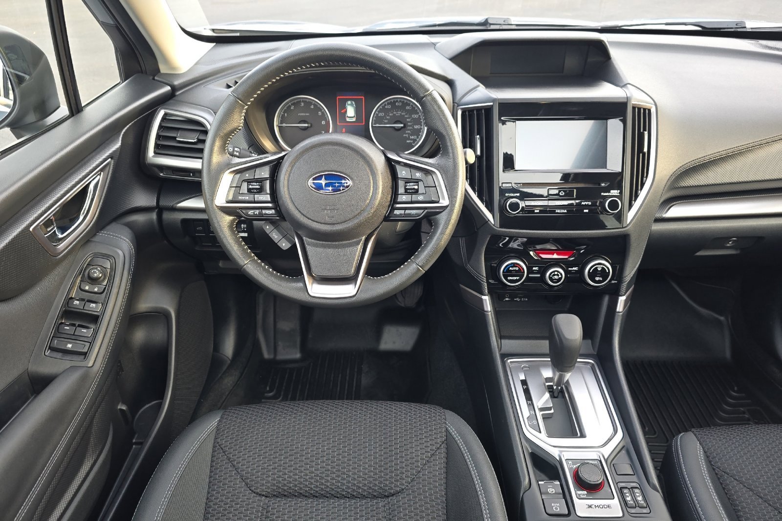 Used 2022 Subaru Forester Premium image 13