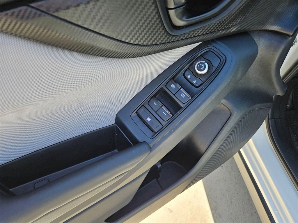 Used 2023 Subaru Crosstrek 2.0i Premium w/ Popular Package #2 image 16